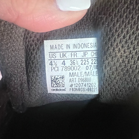 Adidas Superstar - Picture 4 of 4